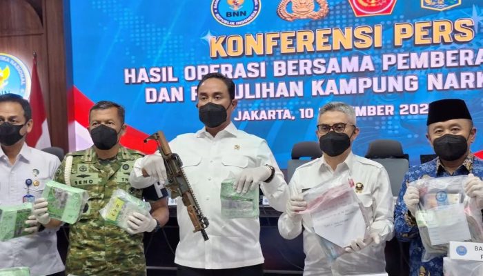 Kyai Embay Mulya Syarief Apresiasi Kepala BNN Komjen Suyudi atas Langkah Tegas Berantas Narkoba