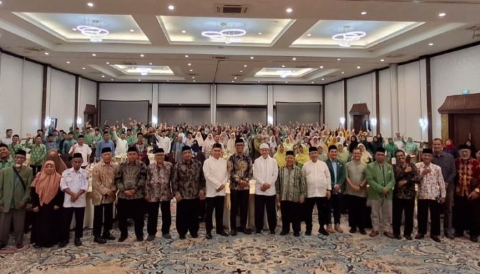 Ratusan Peserta Padati Pengajian PBMA, MA Travel Luncurkan Kolaborasi Umrah